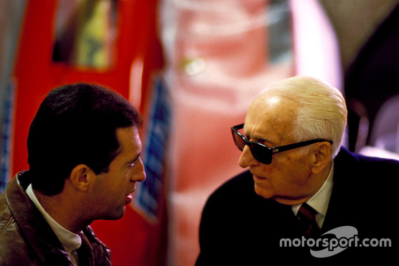 Ferrari: Race to Immortality: Ao contar a história de como a Ferrari se tornou lendária, o documentário destaca a rica história do esporte a motor, do drama cinematográfico ao desgosto, e ao sucesso marcado pela tristeza.