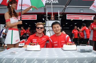ニック・キャシディ、山下健太(KONDO RACING)