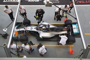 Lewis Hamilton, Mercedes AMG F1 W09 EQ Power+, in the pits during practice