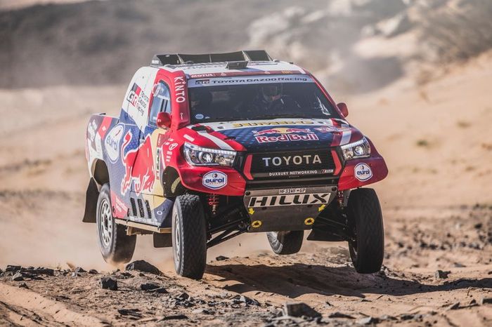 #300 Toyota Gazoo Racing: Nasser Al-Attiyah, Matthieu Baumel