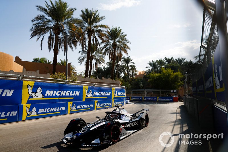 Nico Müller, GEOX Dragon, Penske EV-4