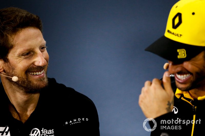 Romain Grosjean, Haas F1 and Daniel Ricciardo, Renault F1 Team In the Press Conference