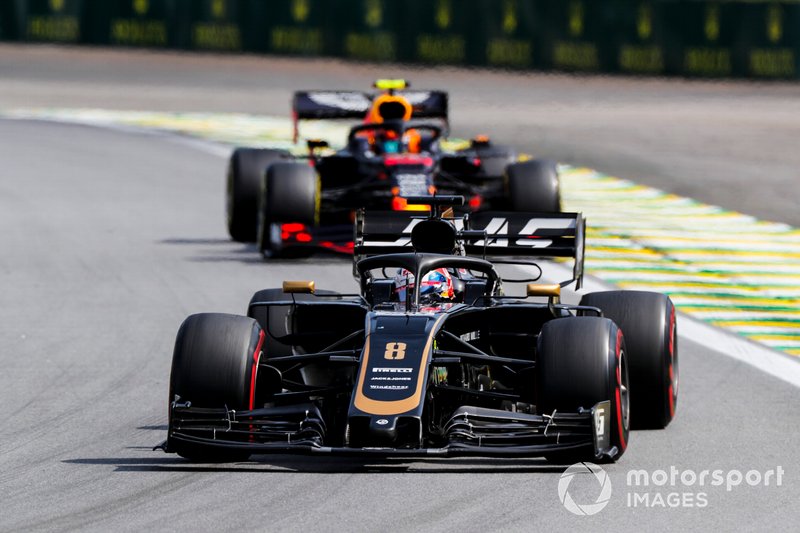 Romain Grosjean, Haas F1 Team VF-19, Alexander Albon, Red Bull RB15
