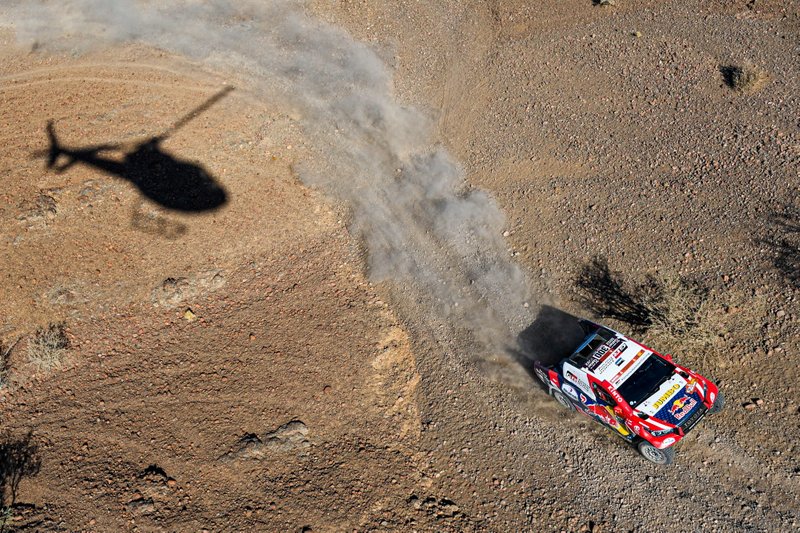 #300 Toyota Gazoo Racing: Nasser Al-Attiyah, Matthieu Baumel