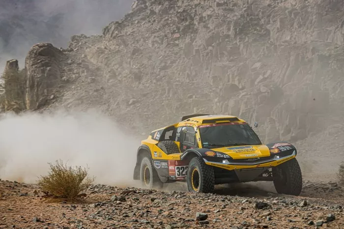 #322 Geely Auto Shell Lubricant Cooper Tires Team: Wei Han, Min Liao