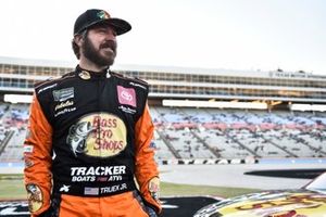 Martin Truex Jr., Joe Gibbs Racing, Toyota Camry Bass Pro Shops