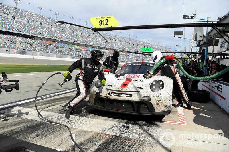 #912 Porsche GT Team Porsche 911 RSR: Earl Bamber, Laurens Vanthoor, Mathieu Jaminet