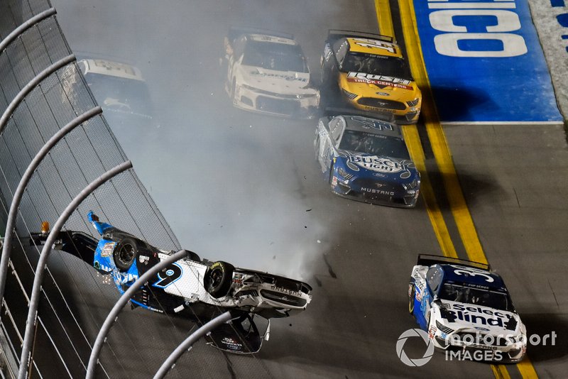 El accidente de Ryan Newman, Roush Fenway Racing, Ford Mustang Koch Industries