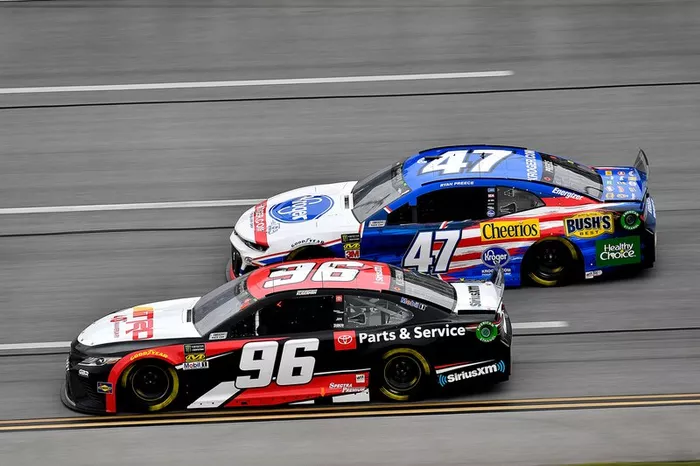  Parker Kligerman, Gaunt Brothers Racing, Toyota Camry TRD 40th Anniversary and  Ryan Preece, JTG Daugherty Racing, Chevrolet Camaro Kroger