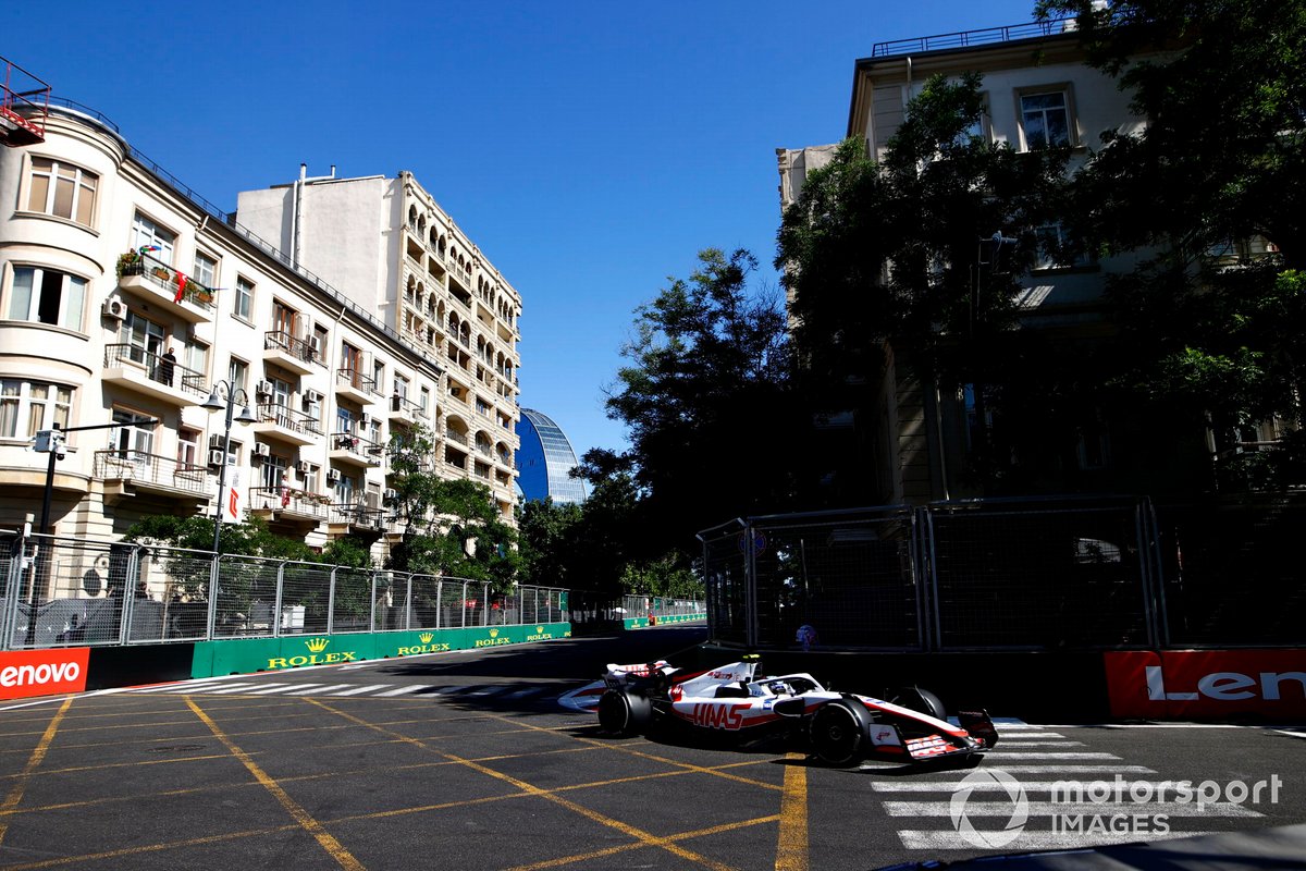 Mick Schumacher, Haas VF-22