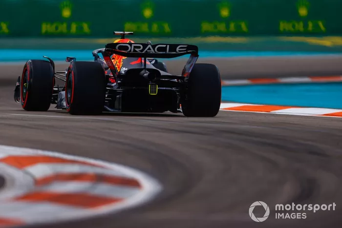 Max Verstappen, Red Bull Racing RB18