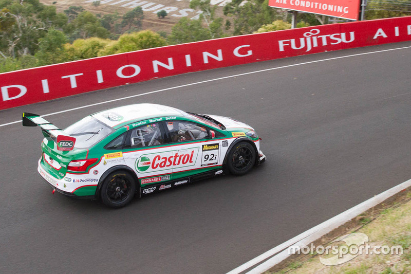 #92 MARC Cars Australia, MARC Focus V8: Michael Benton, Hadrian Morrall, Aaron Seton