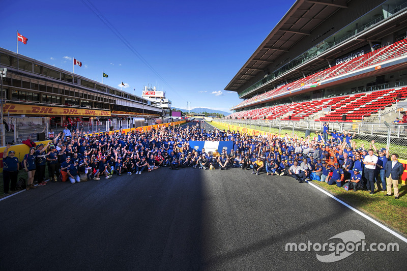 Drivers, officials and marshals gather for FIA Volunteers Day, which celebrates the volunteer work o