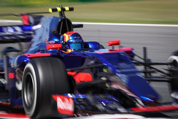 Daniil Kvyat, Scuderia Toro Rosso STR12