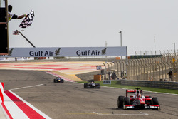 Charles Leclerc, PREMA Racing se lleva la victoria