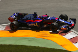 Даниил Квят, Scuderia Toro Rosso