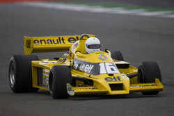 René Arnoux, Renault Sport F1 Team RS01