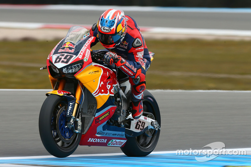 2017: Honda (Superbike) , 13º no campeonato (40 pts), 10 corridas*