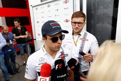 Felipe Massa, Williams, talk to he media