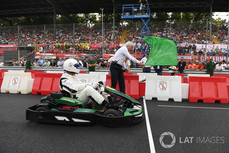 Karting bandera verde