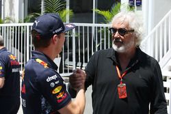 Max Verstappen, Red Bull, greets Flavio Briatore