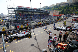 Lance Stroll, Williams FW40, Felipe Massa, Williams FW40
