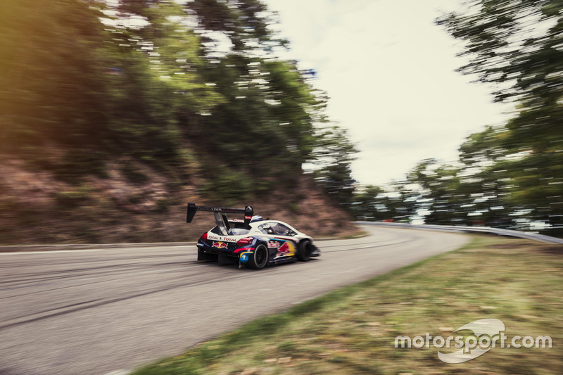 Sébastien Loeb, Peugeot 208 T16 Pikes Peak