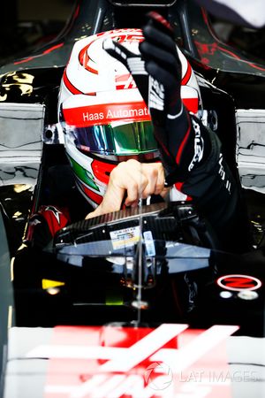 Antonio Giovinazzi, Haas F1 Team VF-17