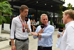 Paul di Resta, Sky TV, Johnny Herbert, Sky TV and Simon Lazenby, Sky TV