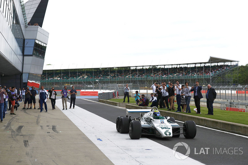 Felipe Massa, six-wheeled Williams FW08