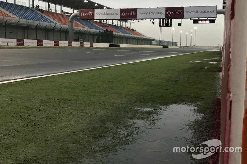 Regen in Losail