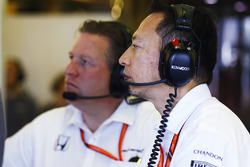 Yusuke Hasegawa, Senior Managing Officer, Honda, Zak Brown, Executive Director, McLaren Technology Group