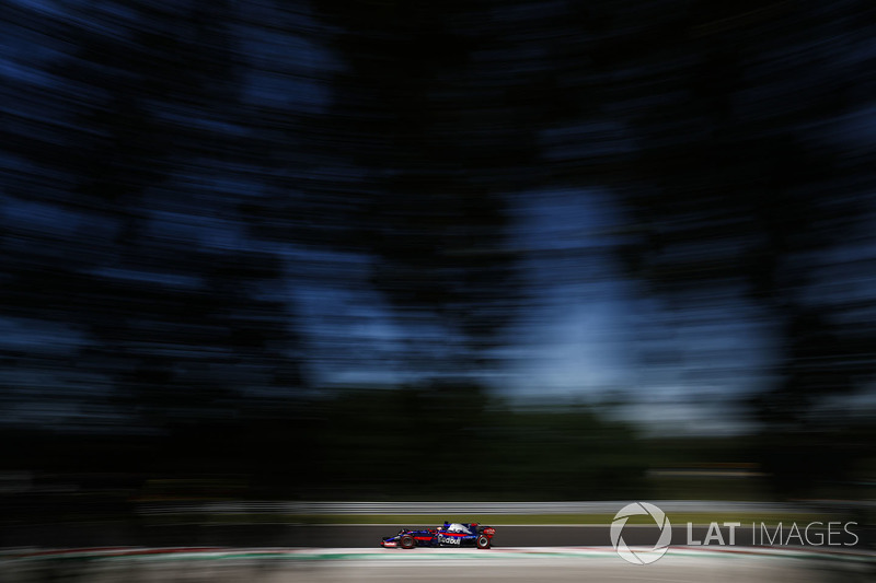 Daniil Kvyat, Scuderia Toro Rosso STR12