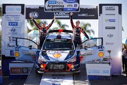 Winnaars Thierry Neuville, Nicolas Gilsoul, Hyundai i20 WRC, Hyundai Motorsport