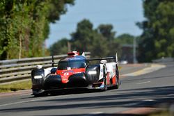 #8 Toyota Gazoo Racing Toyota TS050 Hybrid: Anthony Davidson, Sébastien Buemi, Kazuki Nakajima