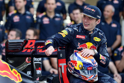 Max Verstappen, Red Bull Racing at a team photograph