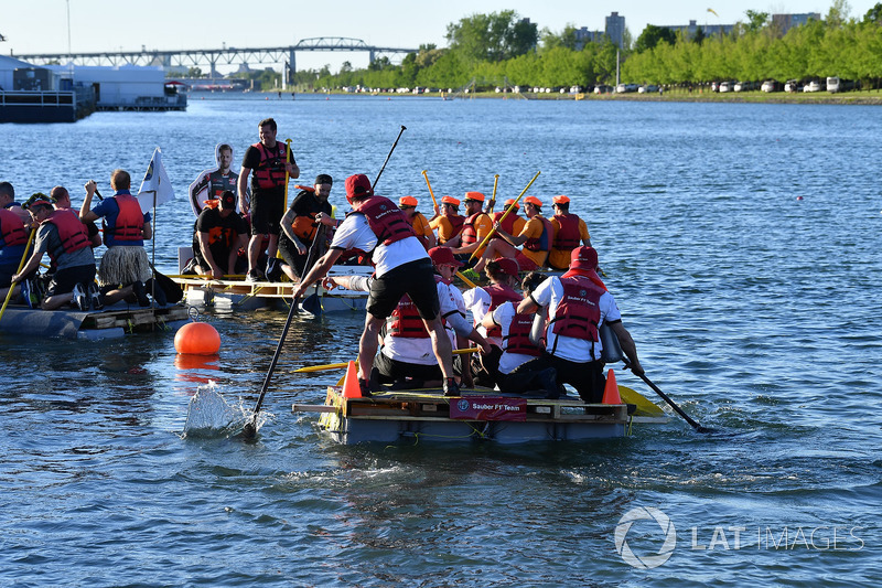 Sauber at the raft race