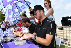 Andre Lotterer, Techeetah, Jean-Eric Vergne, Techeetah, sign autographs for fans