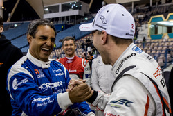 Juan Pablo Montoya del Team Latin America e Timo Bernhard del Team Germany