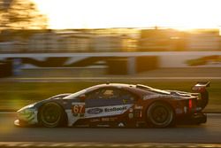 #67 Chip Ganassi Racing Ford GT, GTLM: Ryan Briscoe, Richard Westbrook, Scott Dixon