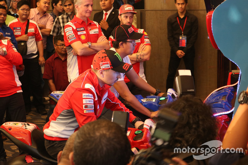 Jorge Lorenzo, Ducati Team