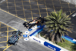 Андре Лоттерер, Techeetah, и Митч Эванс, Jaguar Racing