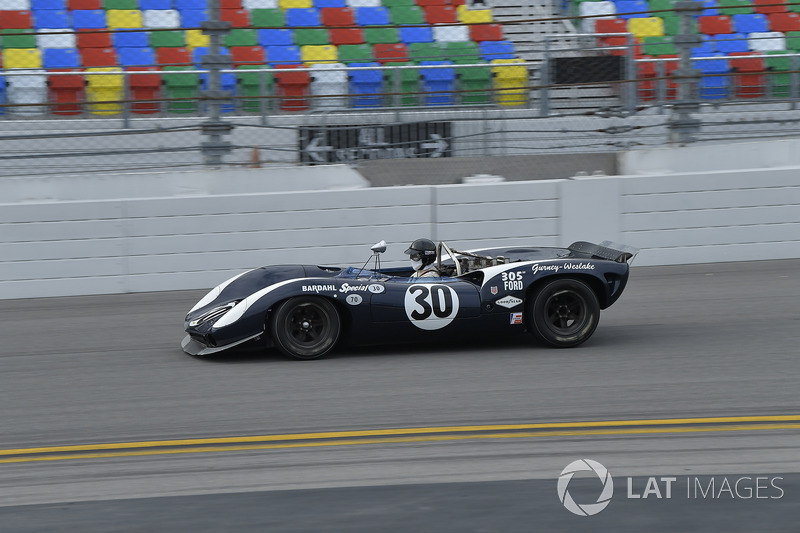 Voiture de course de Dan Gurney