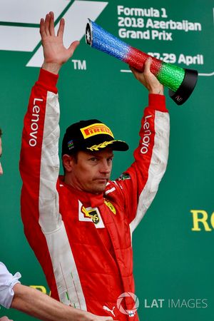 Podio: il secondo classificato Kimi Raikkonen, Ferrari