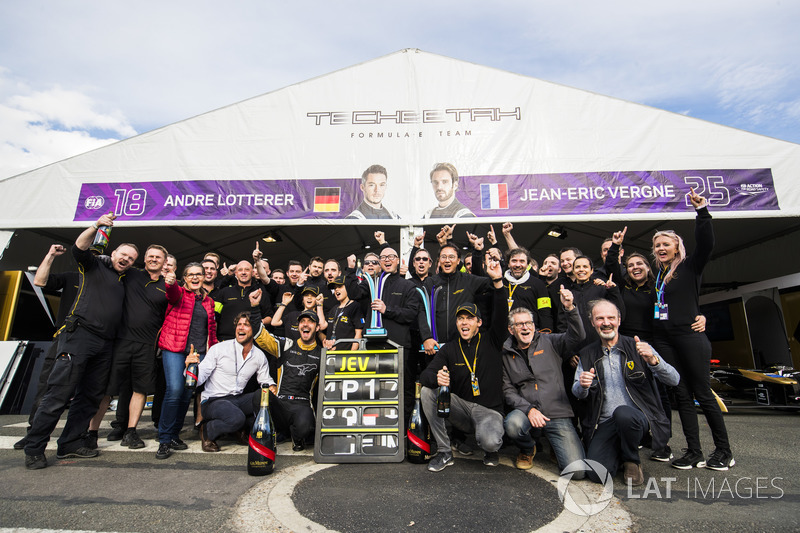 Jean-Eric Vergne, Techeetah. celebrates his win with his team