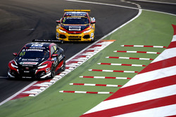 Benjamin Lessennes, Boutsen Ginion Racing Honda Civic Type R TCR, Tom Coronel, Boutsen Ginion Racing Honda Civic Type R TCR