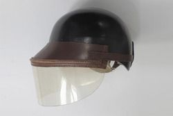 Il casco di Herbert Johnson