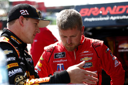 Daniel Hemric, Richard Childress Racing Chevrolet Camaro and Justin Allgaier, JR Motorsports Chevrolet Camaro