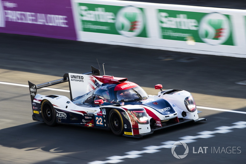 18: #22 United Autosports Ligier JSP217 Gibson: Philip Hanson, Filipe Albuquerque, Paul di Resta, 3'26.772
