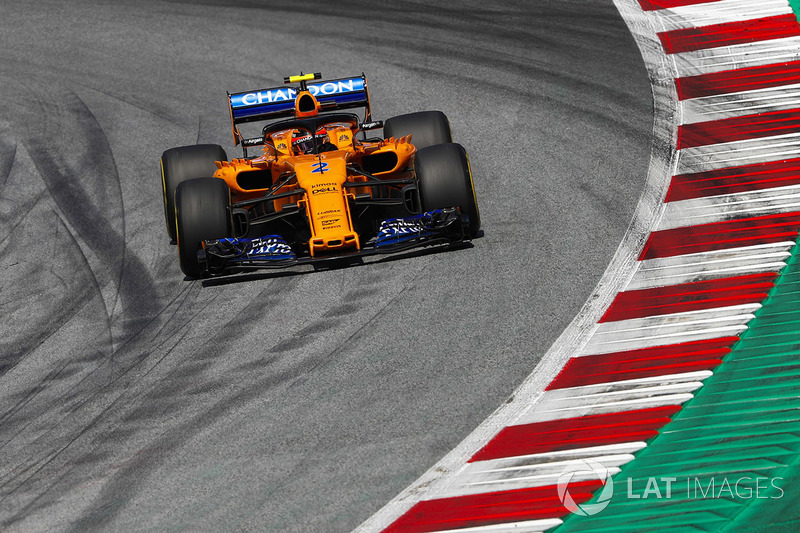 15e : Stoffel Vandoorne (McLaren)